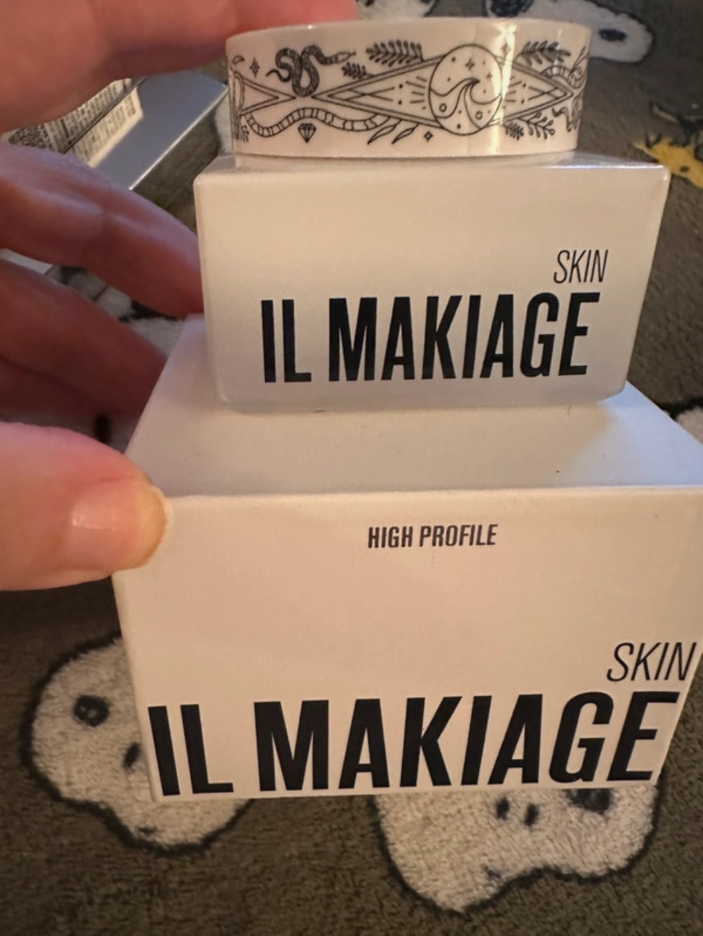 IL MAKIAGE Anti-aging firm & smooth neck treatment